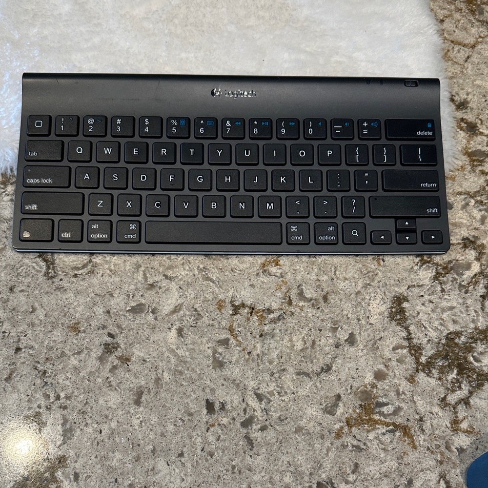 Logitech keypad for iPad